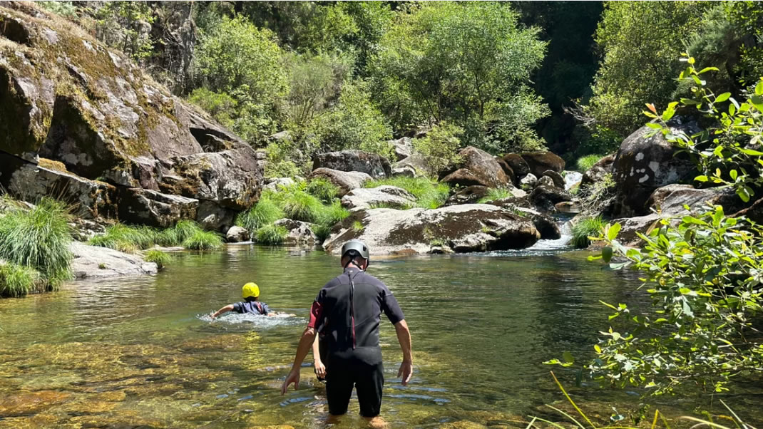 River trekking / Soft Canyoning